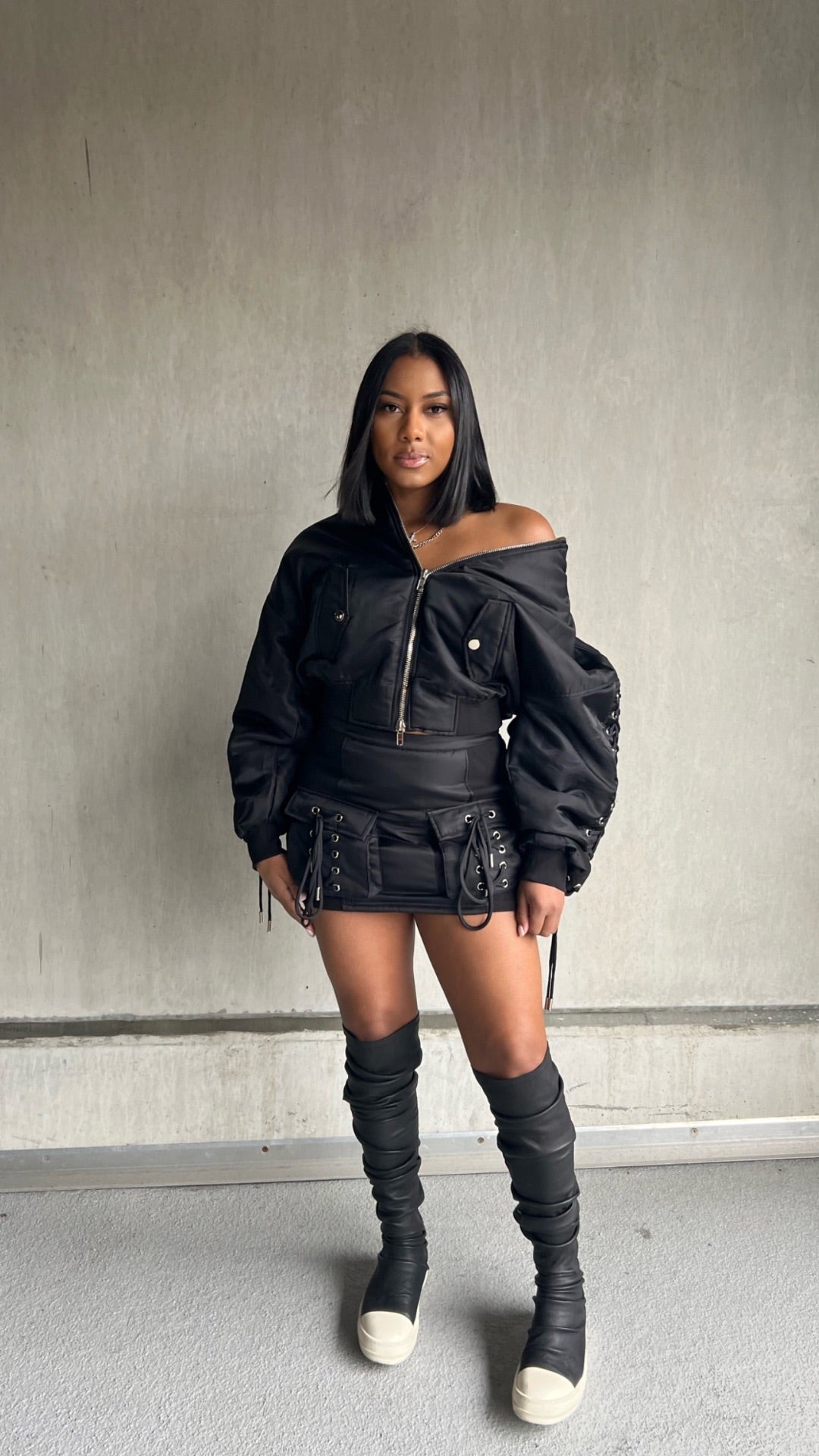 Black Bomber Set
