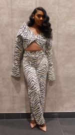 Load image into Gallery viewer, Statement Pants
