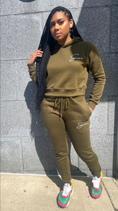 Signature Sarai Collection 001